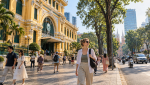 Morning stroll by the Central Post Office 10