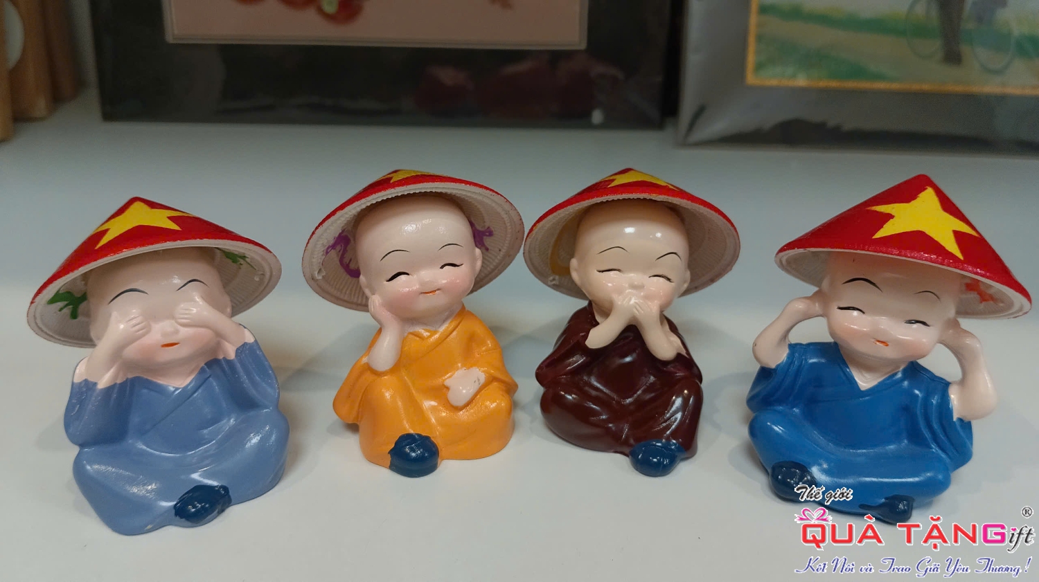 Tượng chú tiểu nón lá cờ đỏ sao vàng (3)