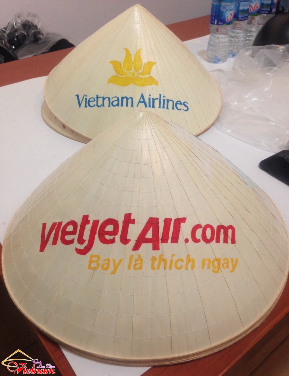 nón lá vẽ logo (4)