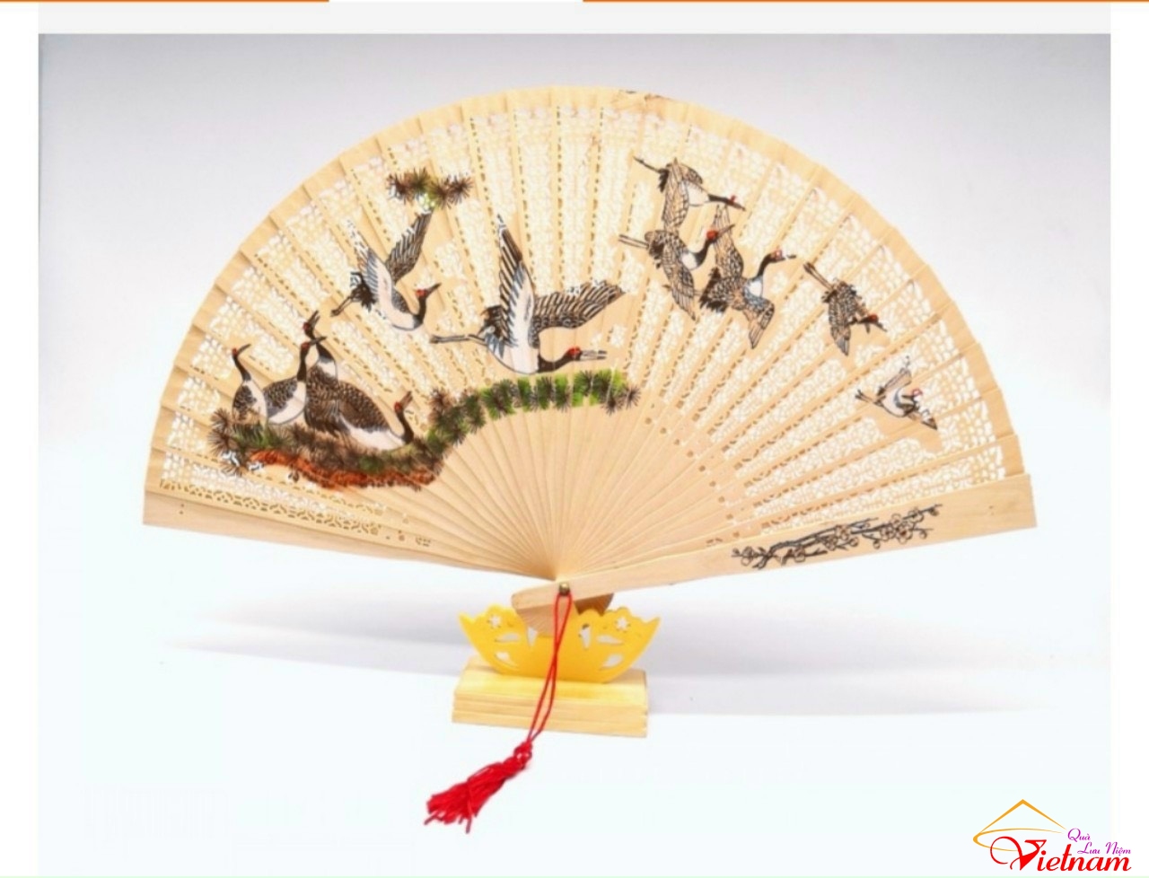 Quạt trang trí