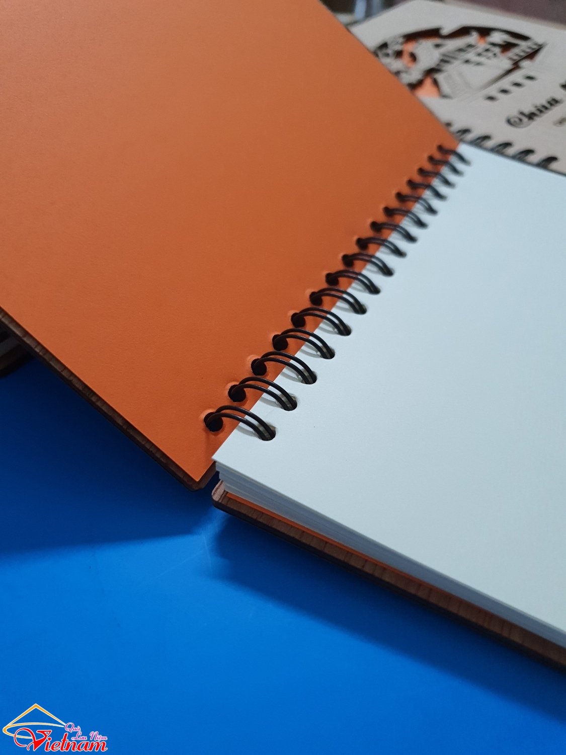 so tay luu niem khac laser (7)