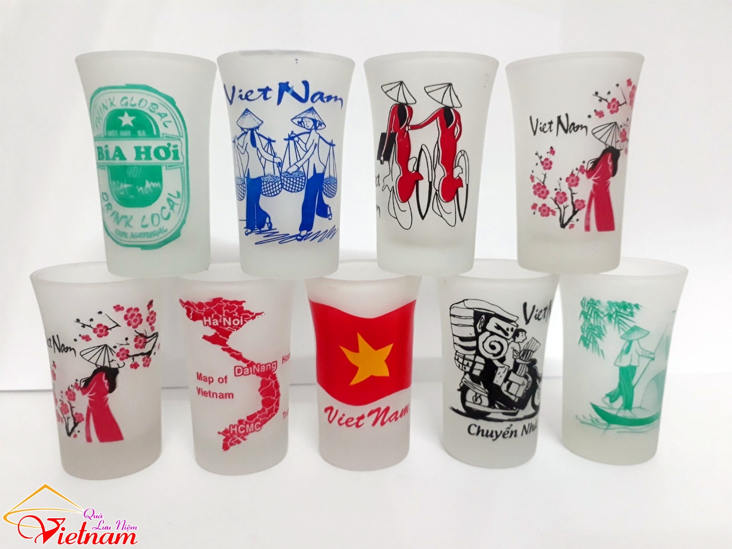 ly thuy tinh in hinh Viet Nam